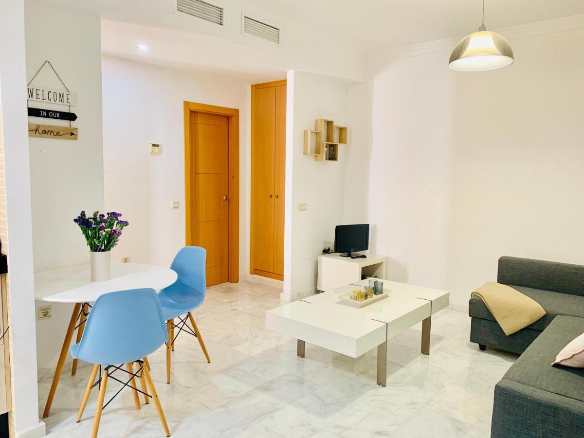 Homely Malaga Parras Con Terraza Interior Y Parking Privado Bajo Suplemento Luaran gambar