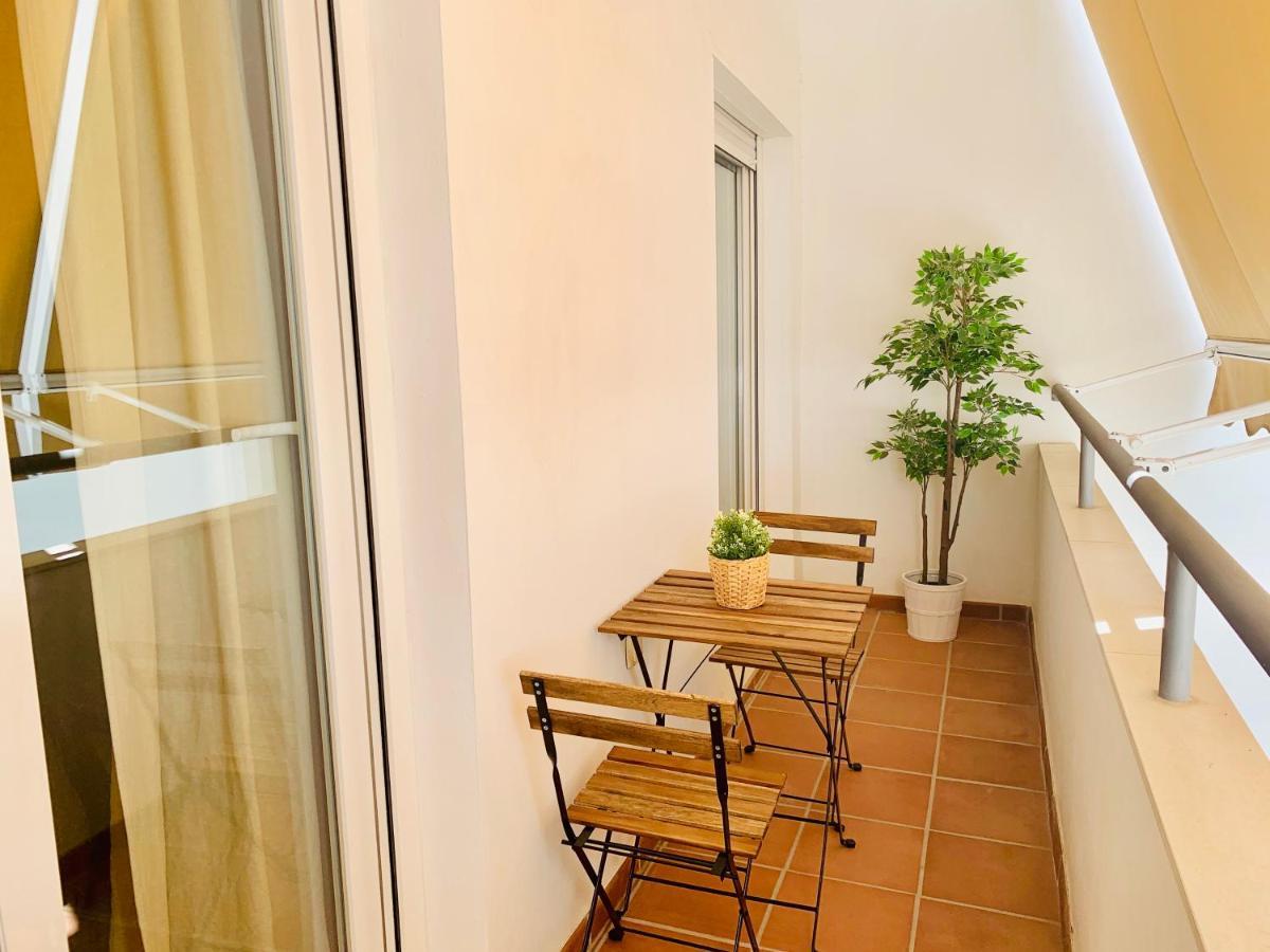 Homely Malaga Parras Con Terraza Interior Y Parking Privado Bajo Suplemento Luaran gambar